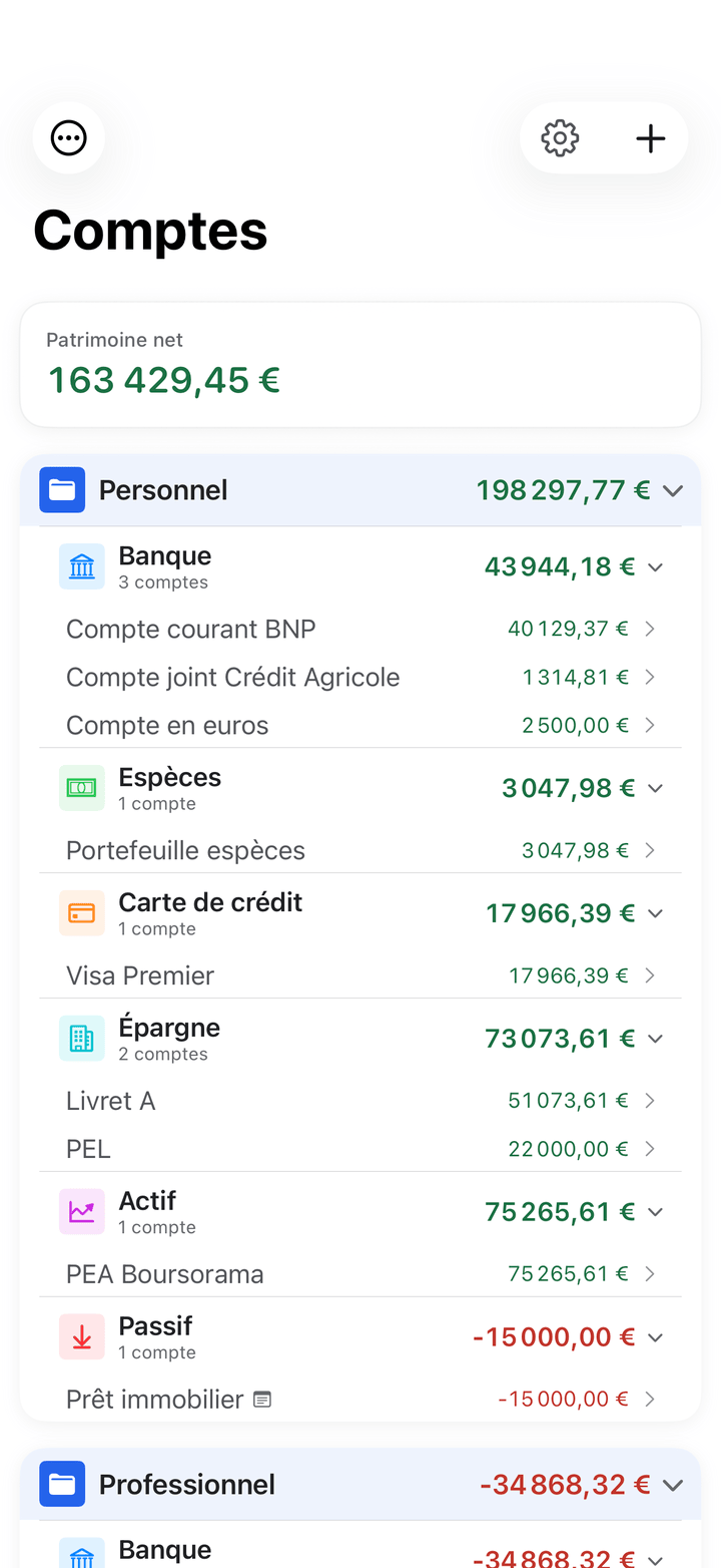 Liste des comptes avec soldes et transactions sur iPhone