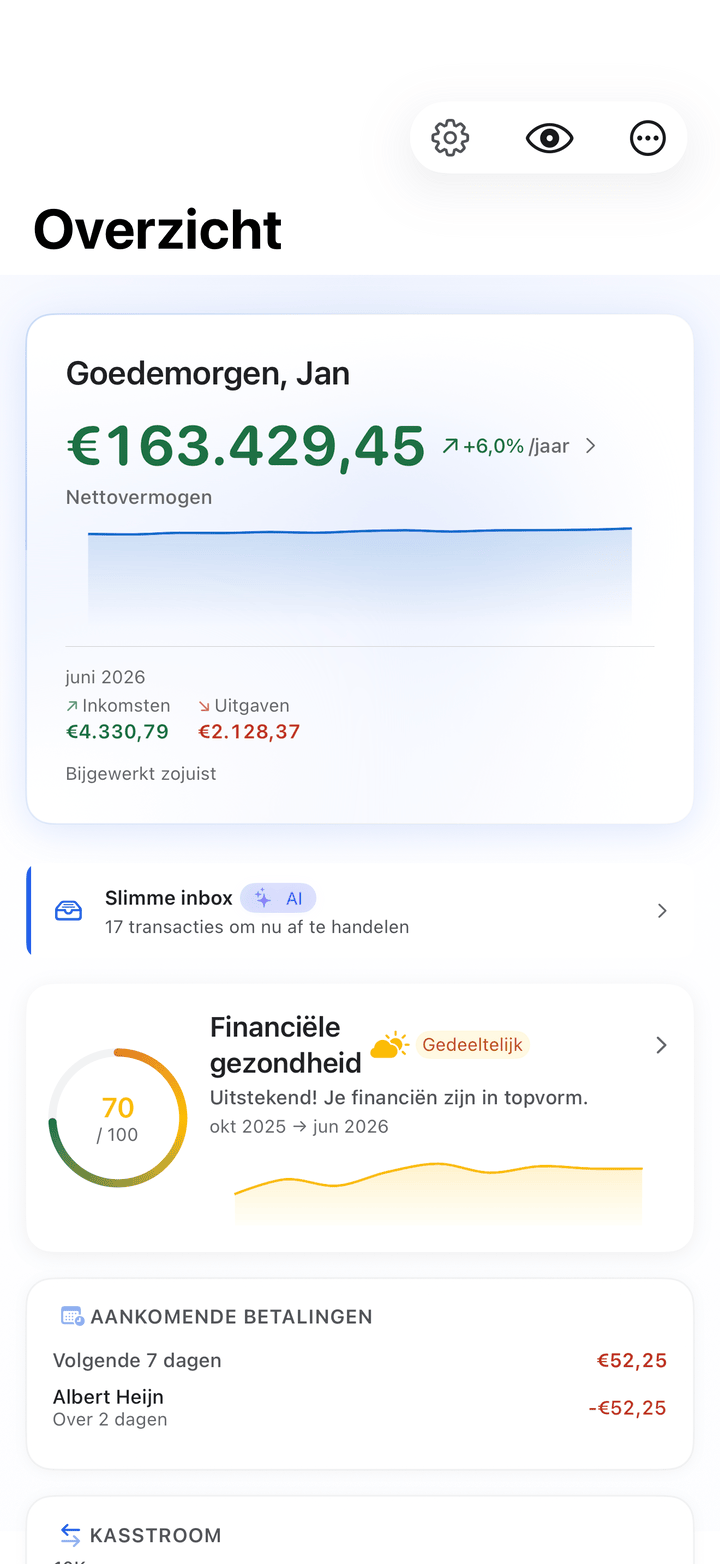 Dashboard voor nettowaarde en maandelijkse cashflow op iPhone